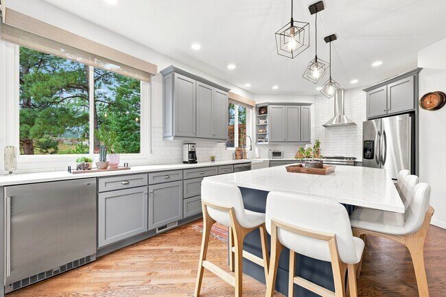 Photo - 29972 Troutdale Ridge Rd (Evergreen, CO) House