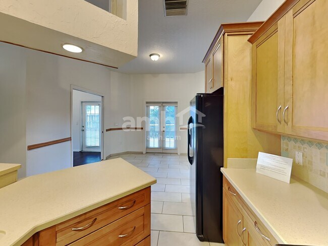 Foto del edificio - 5105 73rd St E