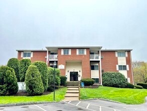 Building Photo - 22 Dailey St