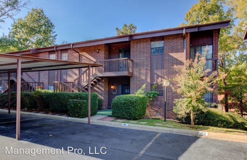 Primary Photo - 2311 Lakeshore Dr