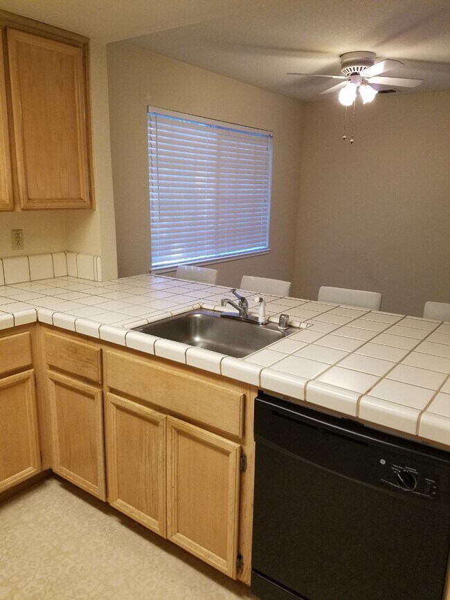 Foto del edificio - 24699 Diamond Ridge Dr
