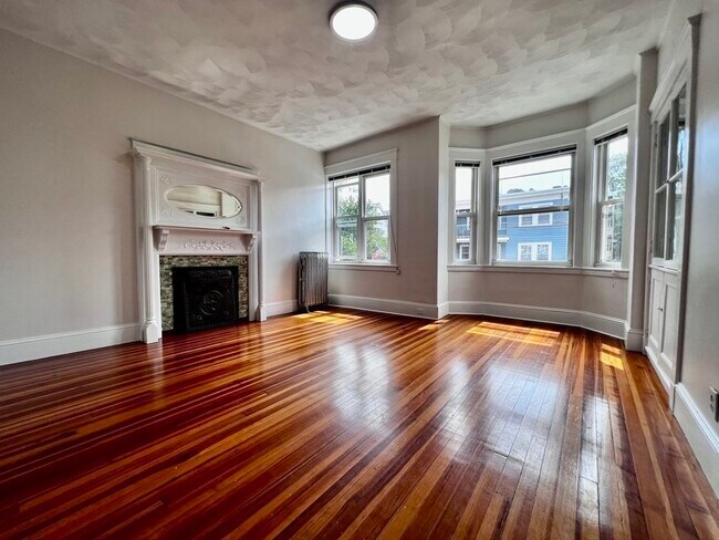 Foto del edificio - 281 Highland Ave