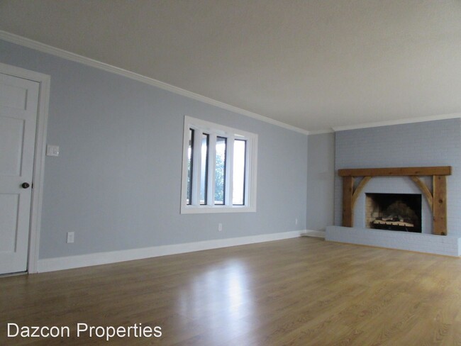 Foto del edificio - 3 br, 2 bath House - 2725 Sloop Road