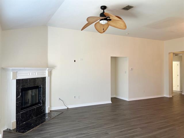 Foto del edificio - 5512 Gessner Ct