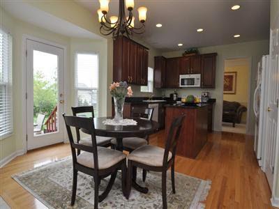 Building Photo - 7865 Golden Meadow Dr