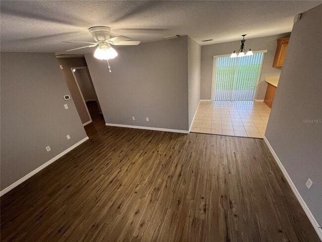 Foto del edificio - 6040 99th Ave N