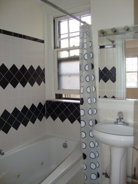 Building Photo - 317 Allston St