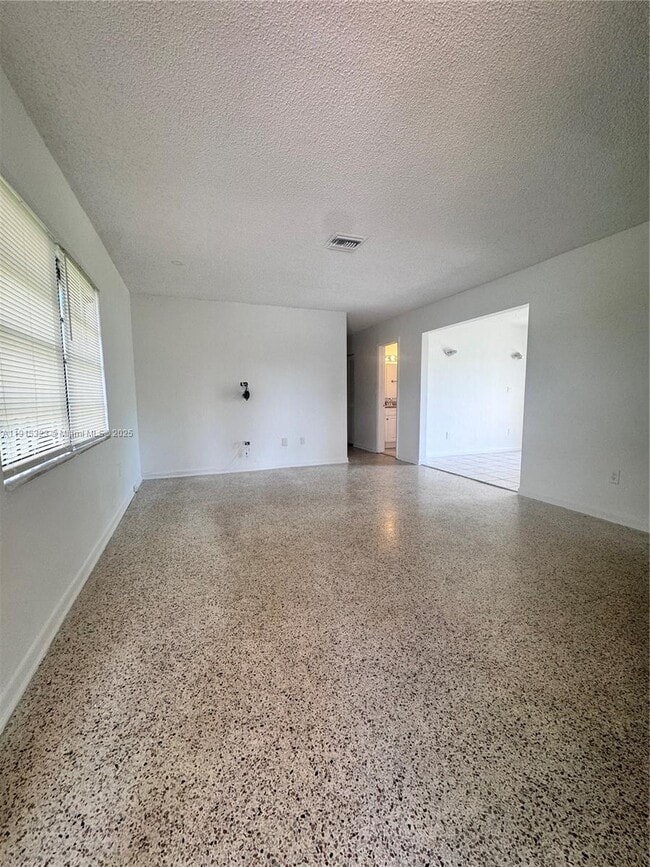 Building Photo - 2715 SW 119th Ct