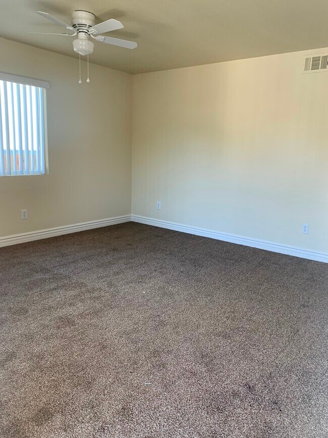 Foto del edificio - 119 E 84th St