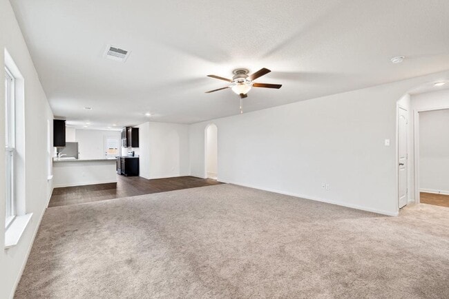 Building Photo - 205 Allington Cir