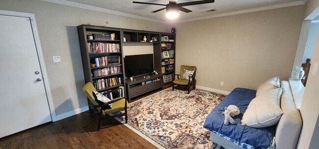 Foto del edificio - 5309 Oceanport Dr