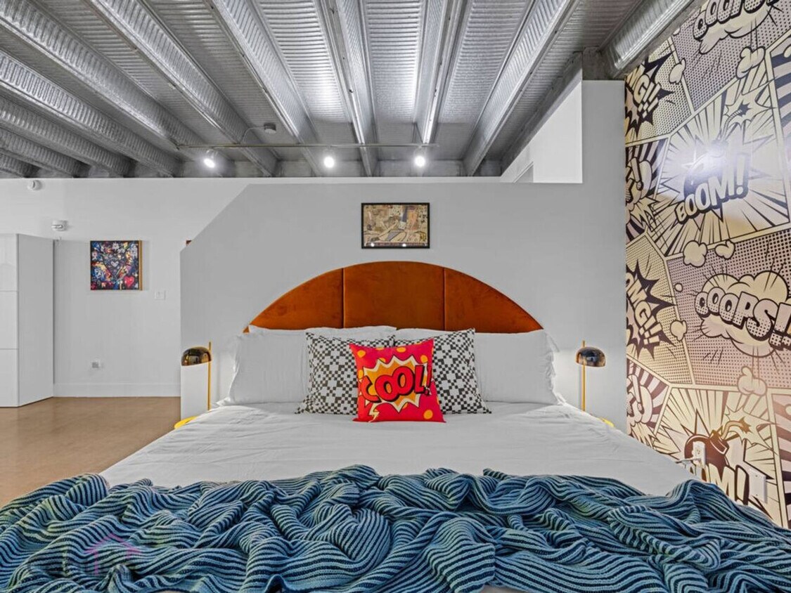 Primary Photo - 10309-10107 107 St NW