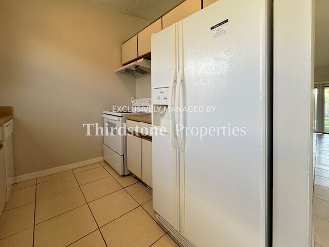 Foto del edificio - 5143 Indian Lakes Ct