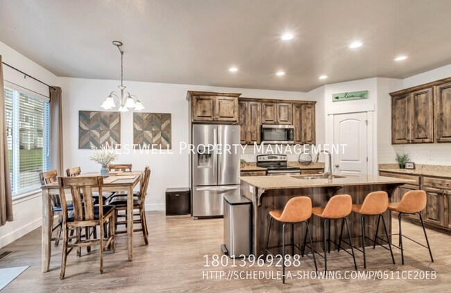 Foto del edificio - Spacious 5 Bedroom Herriman Townhome