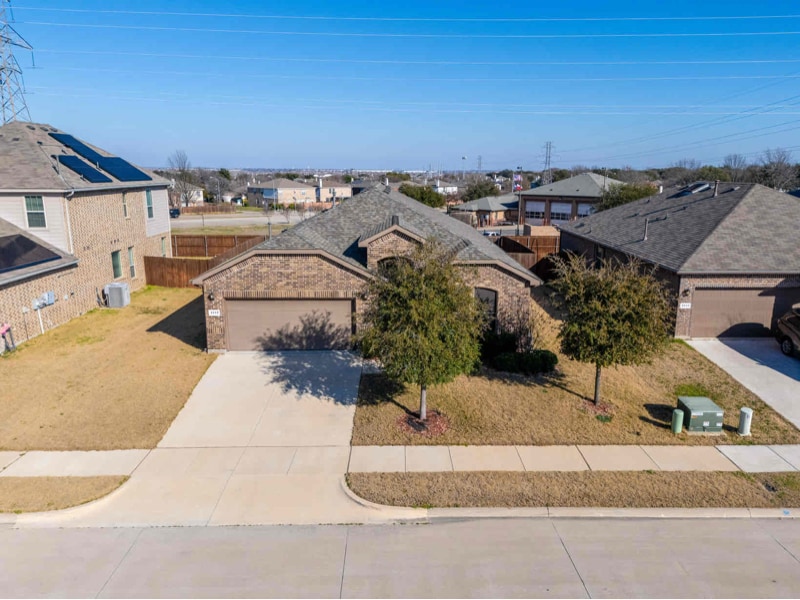 Photo - 1117 Alnwick Ln (Saginaw, TX)