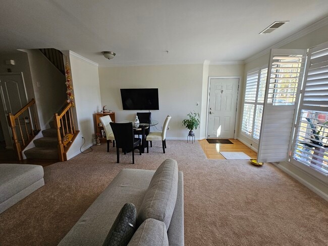 Foto del edificio - 22946 Newcut Rd