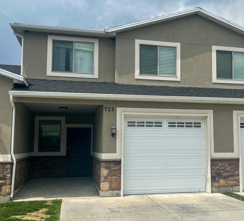 711 S 70 E, Smithfield, UT 84335 Townhome Rentals in Smithfield UT