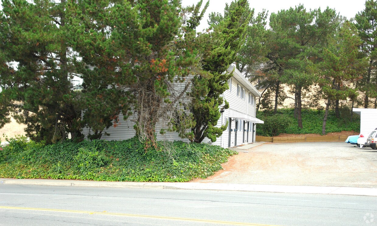 Foto del edificio - 3400 Tennessee St