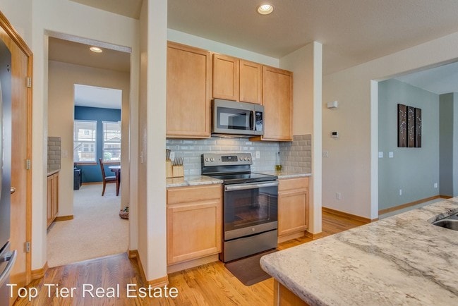 Building Photo - 849 Coyote Willow Dr