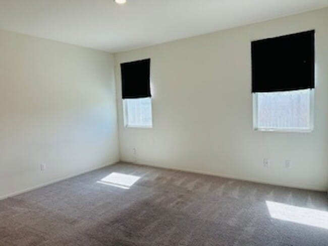 Foto del edificio - $2,275 West of Hwy 99, 3 Beds - Monte Vist...