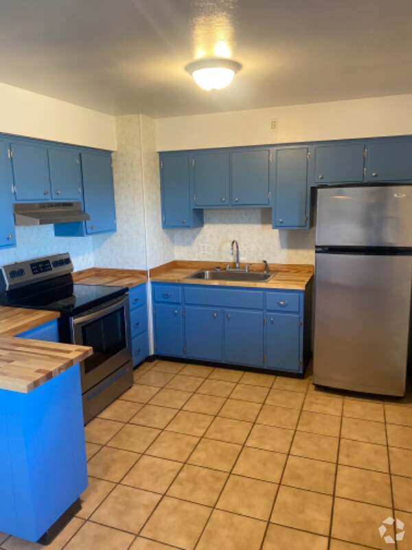 Apartments For Rent in Indian Head, PA with Parking 3 Rentals