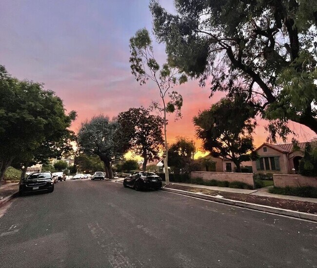 Foto del edificio - 10551 Troon Ave