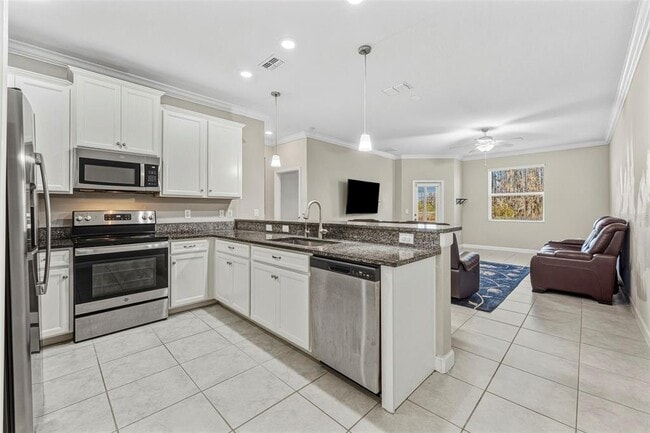 Building Photo - 2271 Cerulean Sky Dr