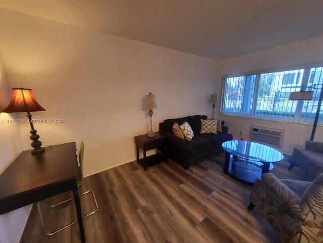 Building Photo - 600 Layne Blvd