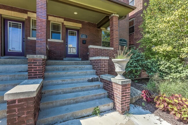 Building Photo - 3001 Harney St