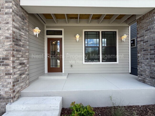 Building Photo - 2929 Fleur Ln