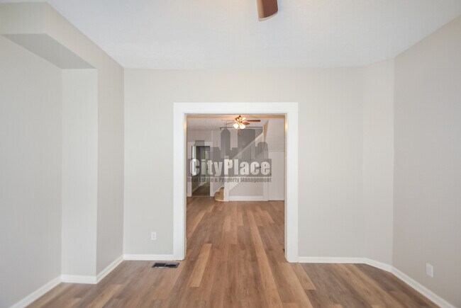 Foto del edificio - 2862 Highland Pl