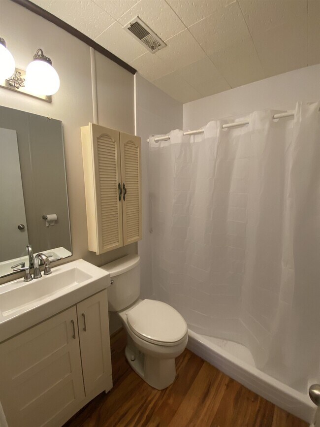 Building Photo - 4710 W Cedar Crest Cir