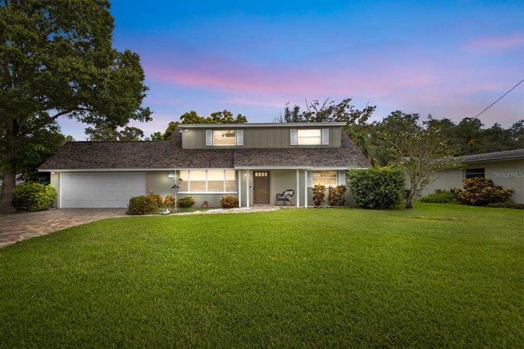 Foto principal - 1376 Fairway Dr