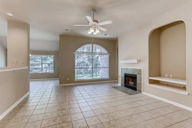 Foto del edificio - 6312 Taylorcrest Dr