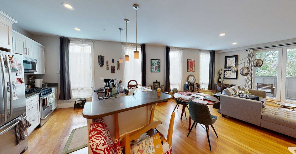 Primary Photo - 164 Hampshire St