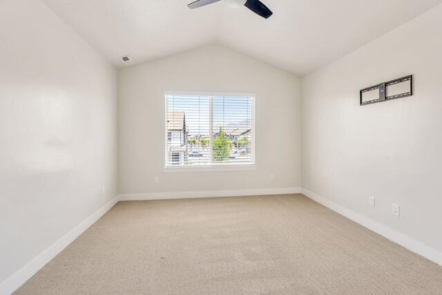 Building Photo - 261 W 630 N