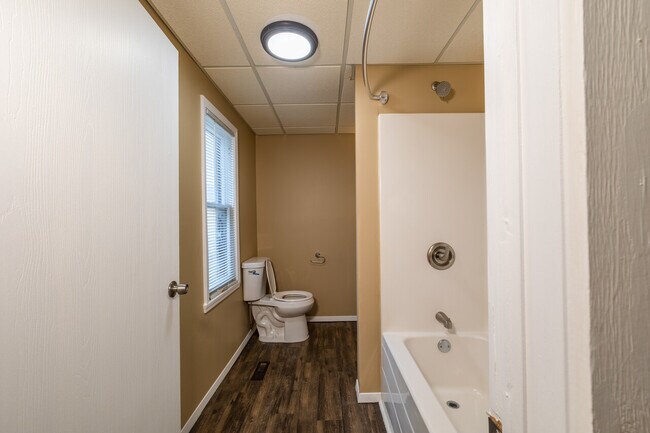 Foto del edificio - 409 N. 25th St.