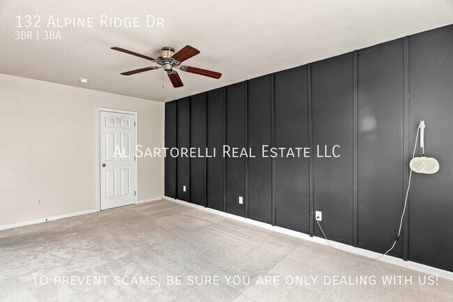 Foto del edificio - 132 Alpine Ridge Dr