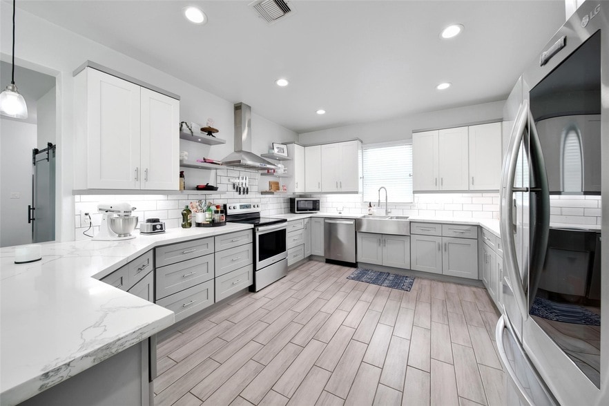 Primary Photo - 28402 Calaveras Creek Ct