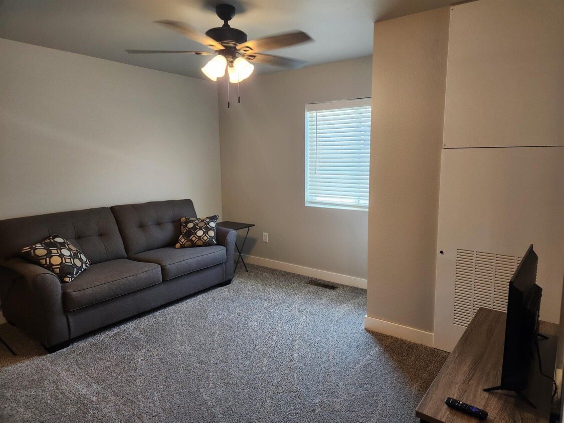 特撮 s.t station 4805 Saint Andrews Dr, College Station, TX 77845 | MLS #25009598