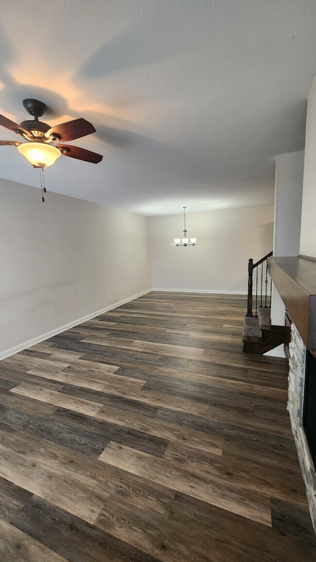 Foto del edificio - 1323 SE Birch Ln