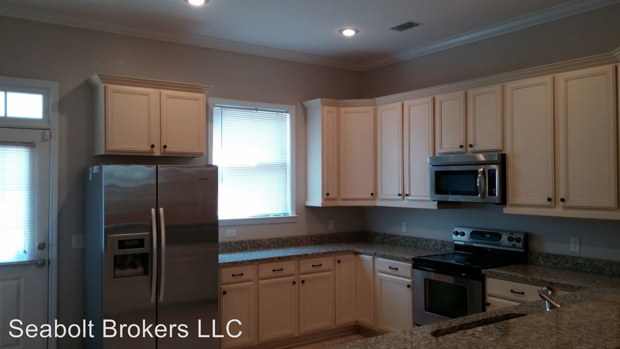 Foto del edificio - 310 E 31st St