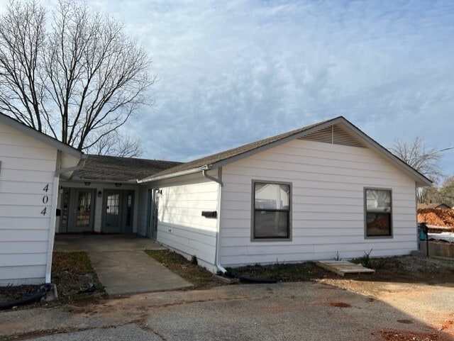 Photo - 424 SE G St (Bentonville, AR)