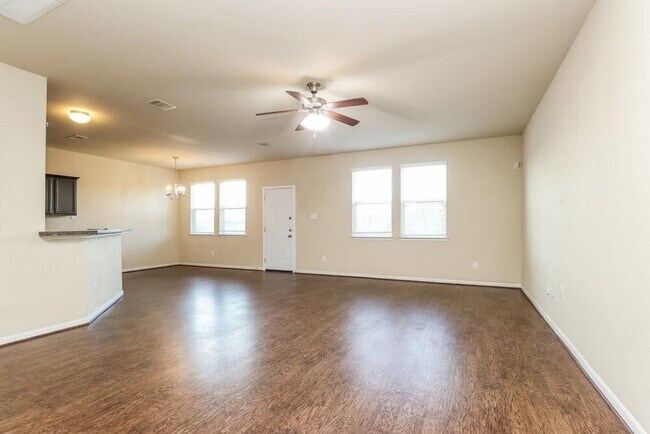 Foto del edificio - 9450 Green Mills Dr