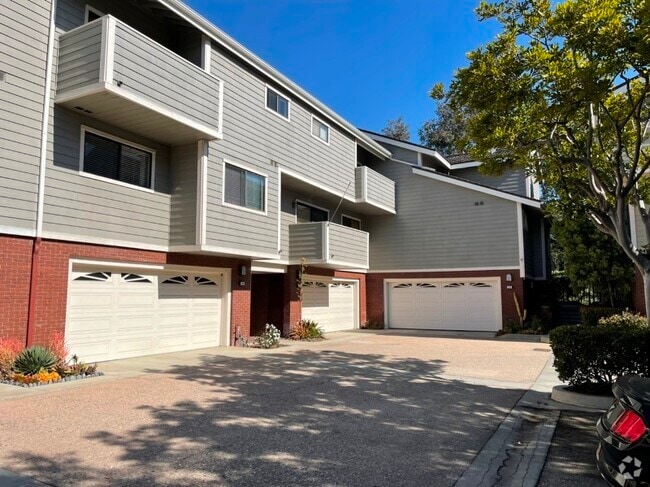 Building Photo - 19 Tiburon Ct