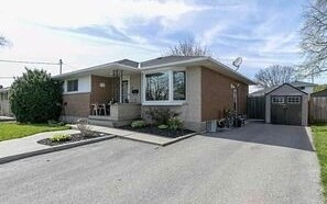 Photo principale - Spacious 2-Bedroom Legal Apartment for Ren...