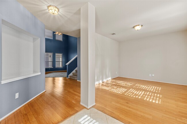 Foto del edificio - 12638 Riverhill Ct