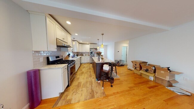 Foto del edificio - 28 Woodruff Ave