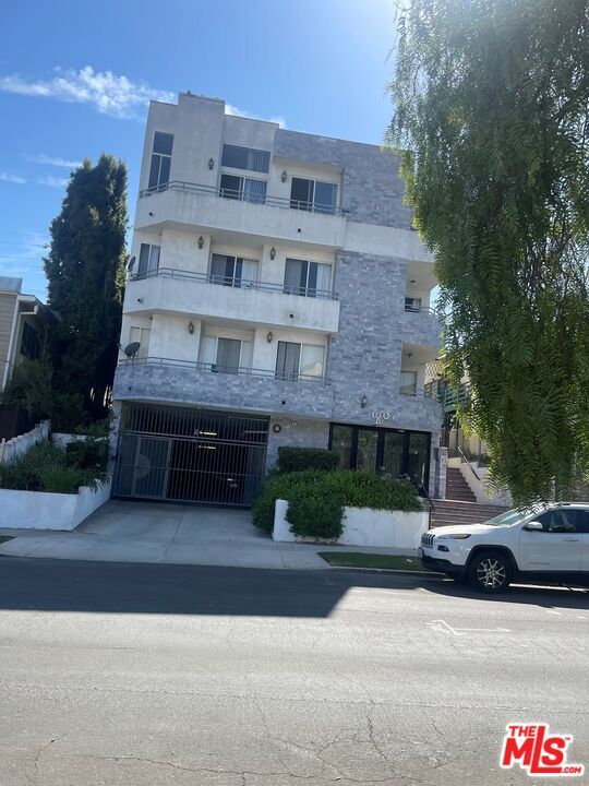 Building Photo - 1607 Glendon Ave