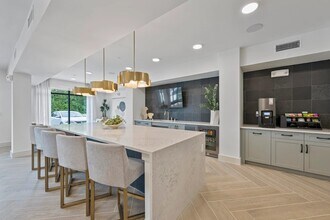 Building Photo - 1888 Brittmoore Rd